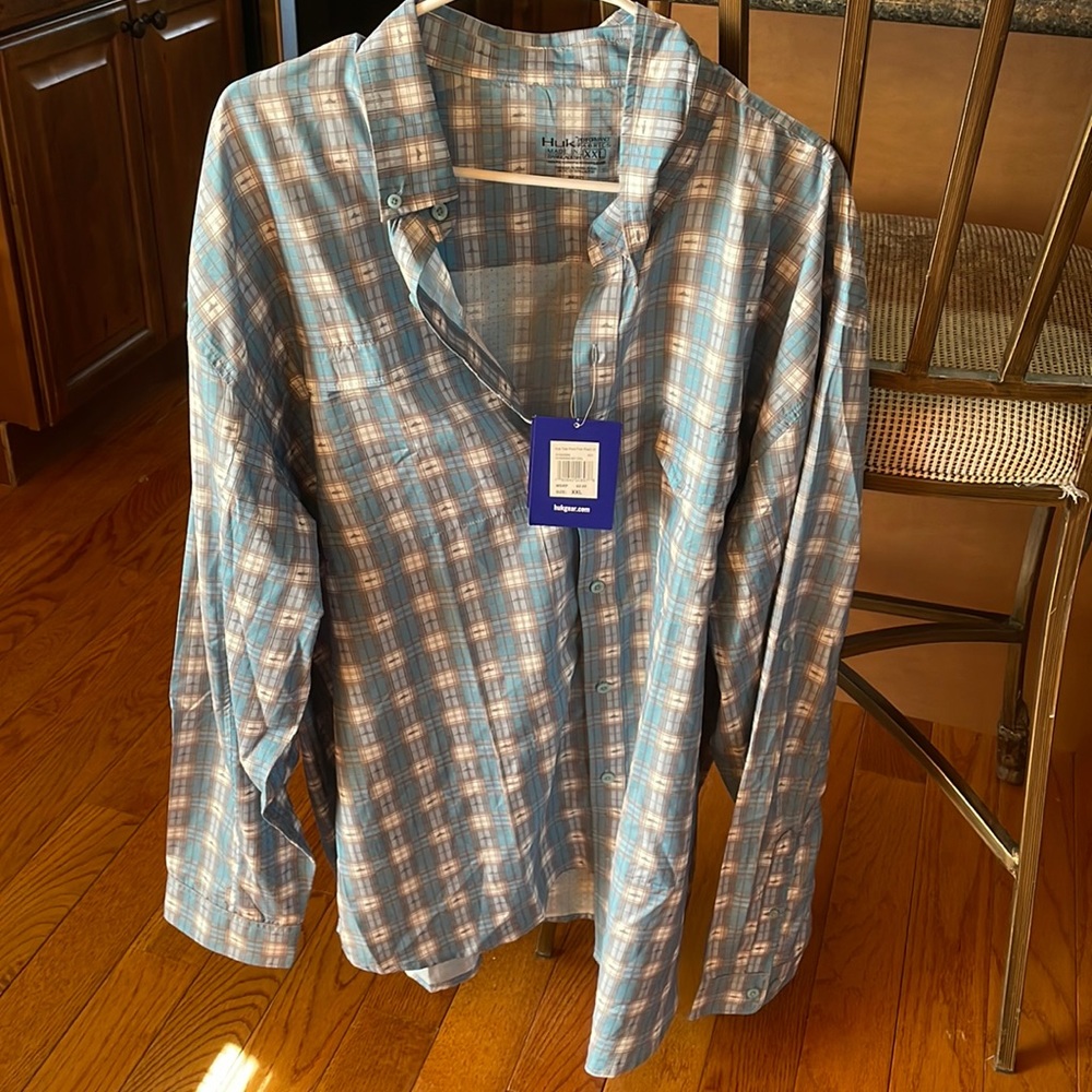 Huk Tide Point Fish Plaid LS